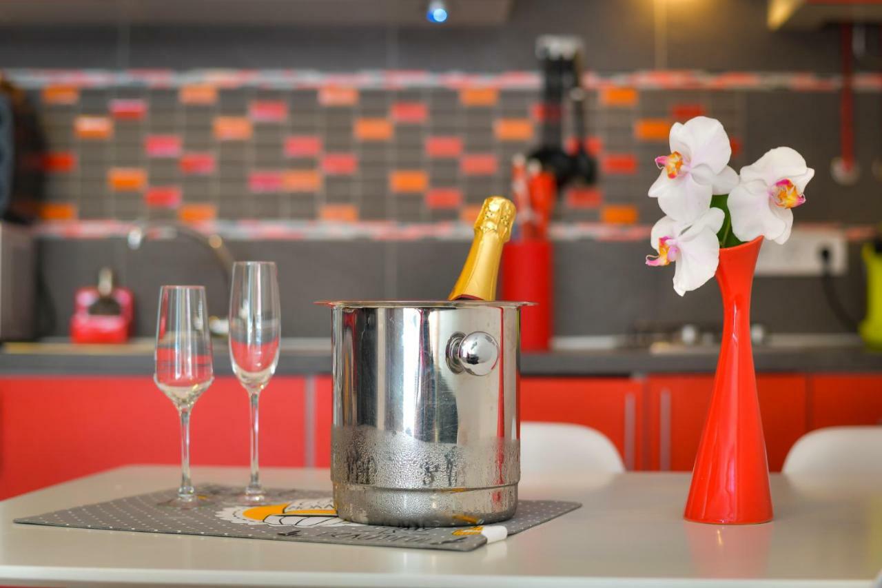 Bluebenalmadena 200Meters From The Beach With Jacuzzi And Rooftop Terrace (Adults Only) Экстерьер фото